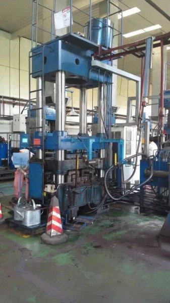 靖起帶載移動門吊找到“婆家”啦！