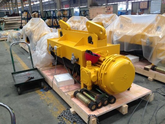 防爆電動葫蘆為什么這么貴？就是因?yàn)槟芊辣瑔幔? title=