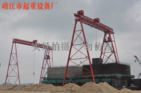 門式起重機(jī)在惡劣天氣條件下如何工作？