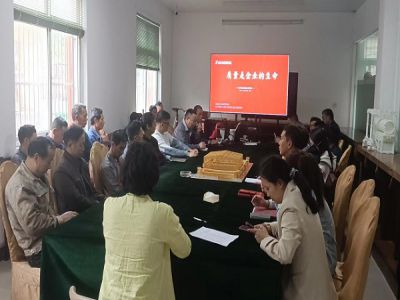 不斷提升產(chǎn)品質(zhì)量，做高質(zhì)量的起重機(jī)！